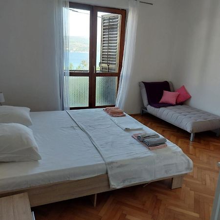 Apartments Radic Рогозниця Екстер'єр фото