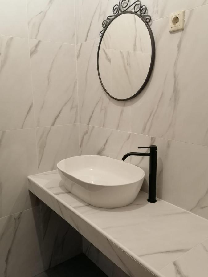 Apartments Radic Рогозниця Екстер'єр фото