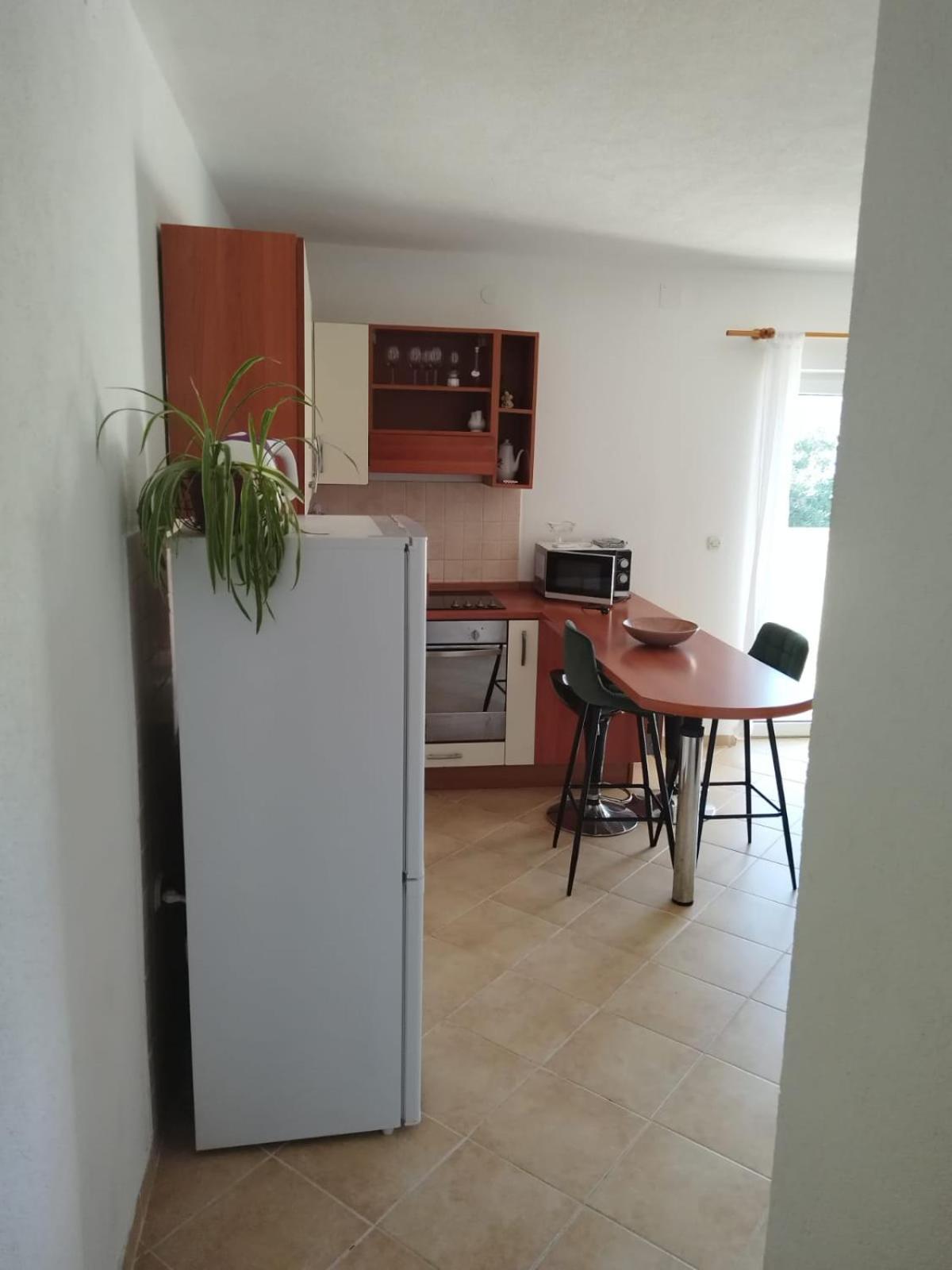 Apartments Radic Рогозниця Екстер'єр фото