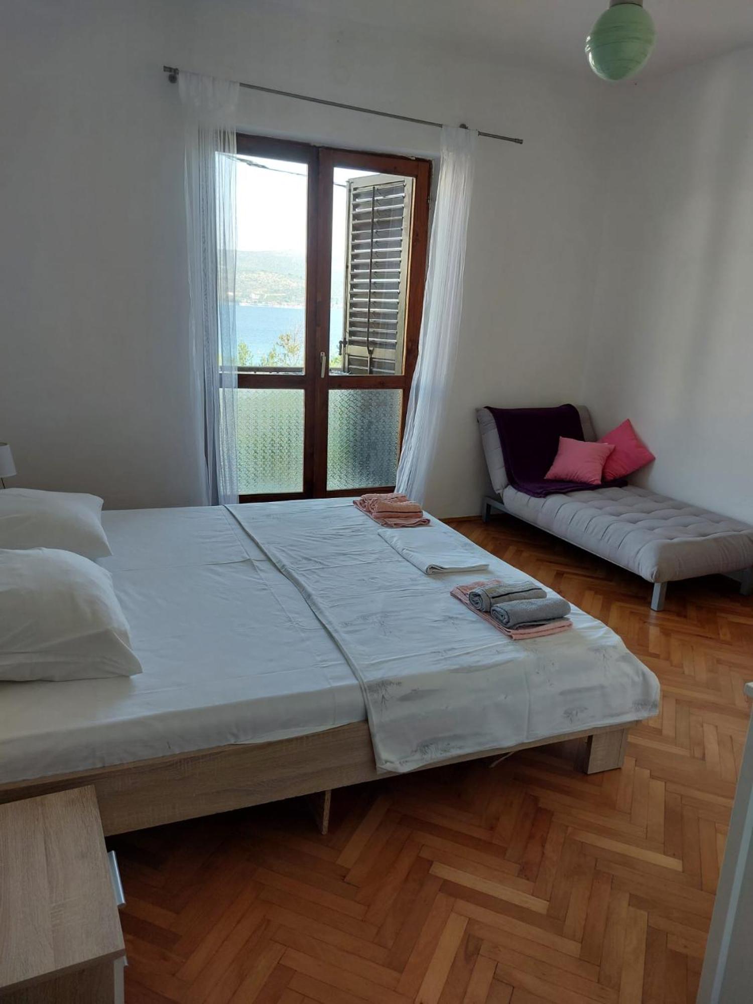 Apartments Radic Рогозниця Екстер'єр фото